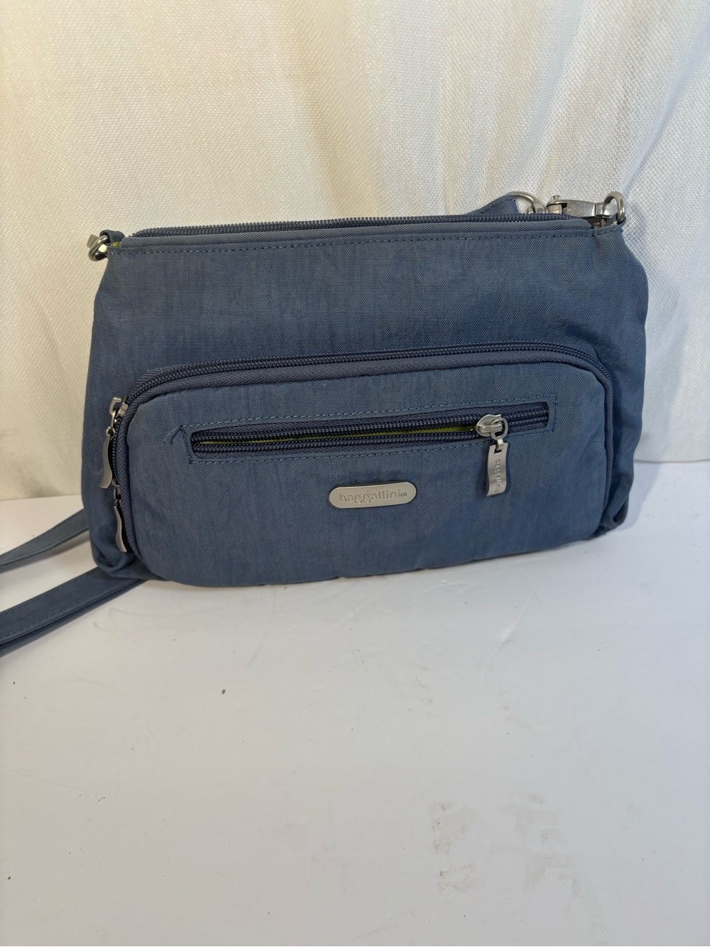 Baggalini Blue Crossbody Shoulder Bag with Lime Interior - Picture 3 of 5